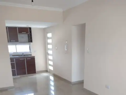 Departamento - Alquiler - Argentina, La Matanza - PRINGLES 2594