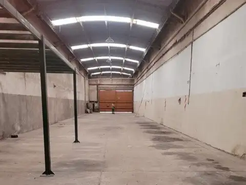 Galpon en Alquiler en Villa Libertad, $ 2.500.000