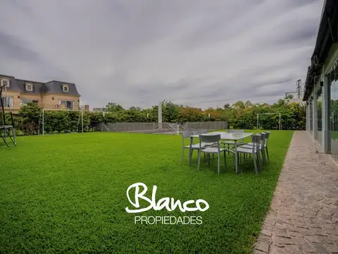 Casa 6 ambientes con 6 baños