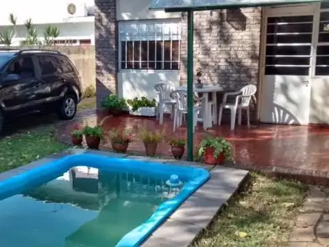 Casa en Venta con 4 cocheras