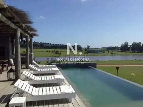 Terreno en venta en barrio cerrado Pueblo Mio. Manantiales.