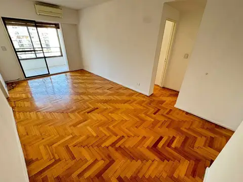 Av Luis Maria Campos 1300