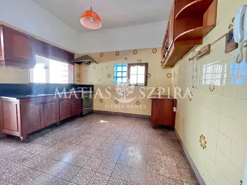 Depto Tipo Casa en Venta 45 años