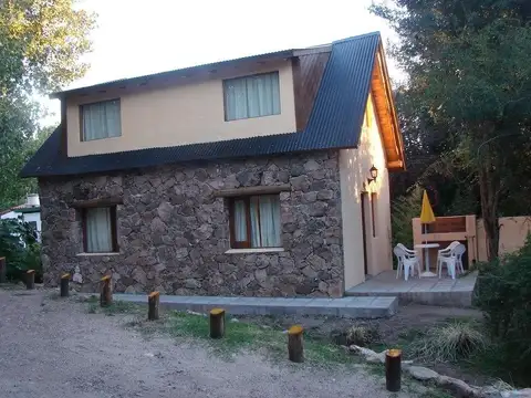 Aristobulo del Valle y French