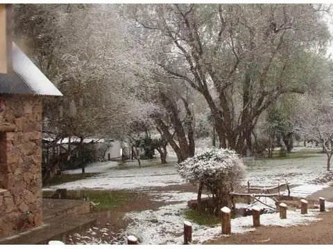 Aristobulo del Valle y French