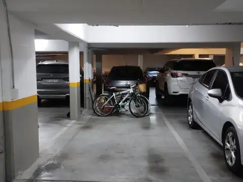 VENTA COCHERA EN  BARRIO PARQUE HOLMBERG/DONADO - RAMBLAS HOLMBERG