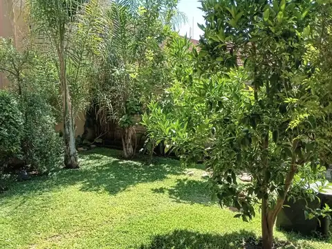 Casa en Venta en Don Torcuato, USD 210.000