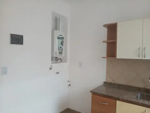 Departamento en Alquiler en Vicente Lopez, $ 670.000