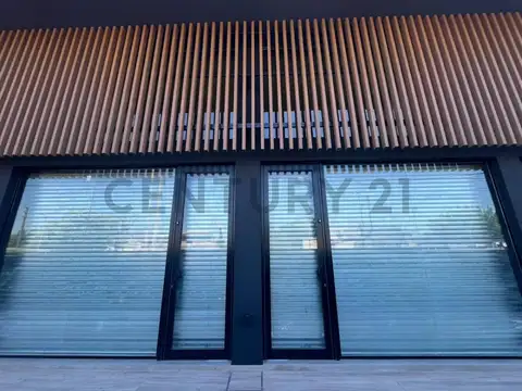 Local en Venta en Jose Hernandez, USD 230.000