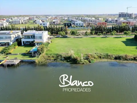 Terreno en Venta en Barbarita, USD 1.000.000