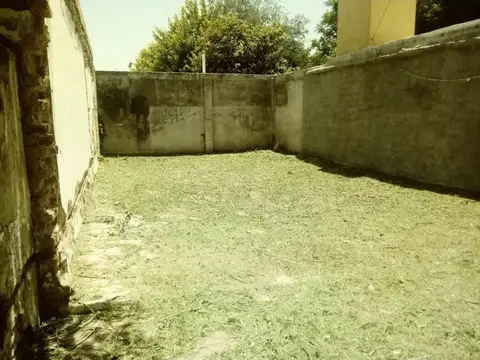 Terreno en Venta 6  mts Frente