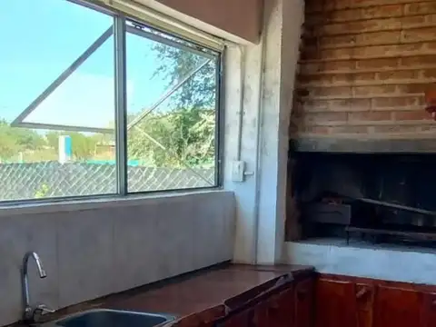 Casa 6 ambientes con 3 baños