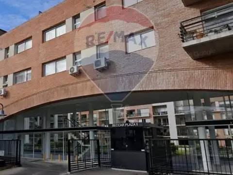 VENTA Cochera  cubierta Béccar Plaza