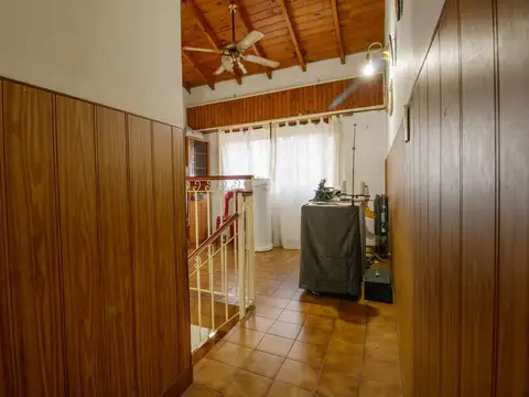 Depto Tipo Casa en Venta con 1 cocheras