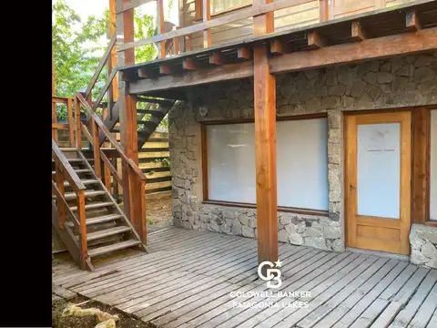 VENTA local comercial de 58m2 sobre la calle Las Retamas, El Cruce, Villa la Angostura