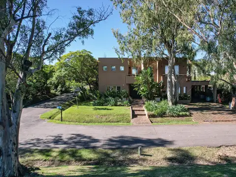 Casa en Venta en Laguna Del Sol, USD 870.000