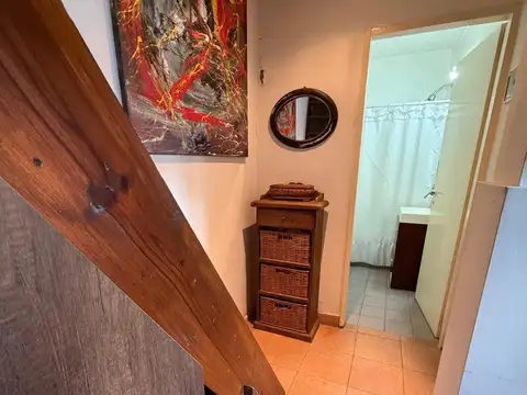 Depto Tipo Casa en Venta 80 años