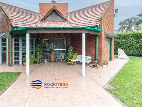 Casa vena en Country Banco de la Provincia