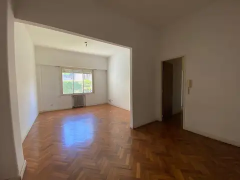 Alquiler 3 Ambientes con Dependencia y Toilette en Congreso