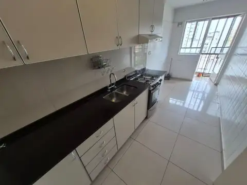 Juan Manuel de Rosas 1709 , Piso 8