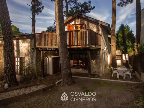 Departamentos y Cabañas - Alquiler - 100 m de La Playa - Mar de Las Pampas