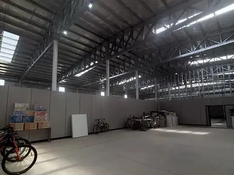 Galpon en Venta 30  mts Fondo