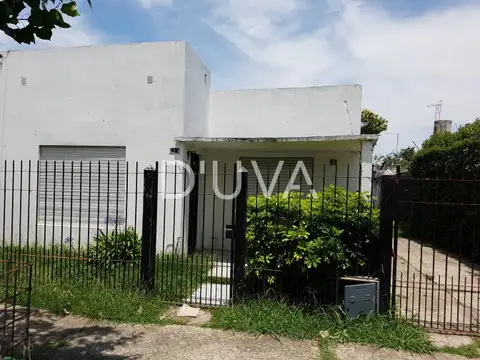 Calle 148 e/ 529 y 530