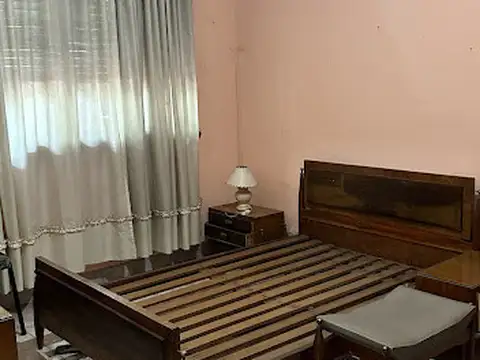 Depto Tipo Casa en Venta de 4 dormitorios