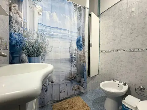 Depto Tipo Casa en Venta con 1 cocheras