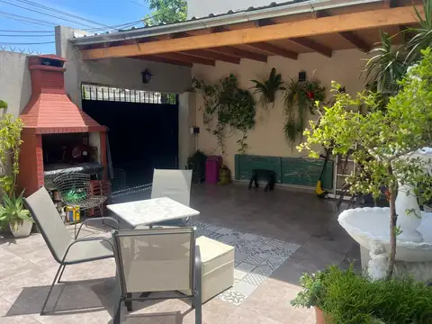 Depto Tipo Casa en Venta de 2 dormitorios