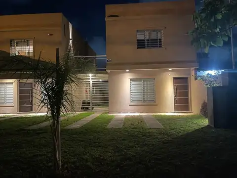 Duplex 3 Amb. con patio, parrilla, Costa Azul e/ San Bernardo y La Lucila
