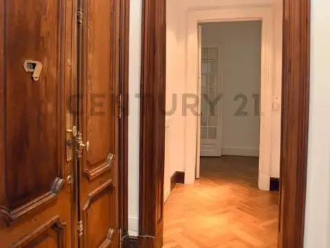 DEPARTAMENTO PISO de 600 mts2 - BARRIO NORTE -