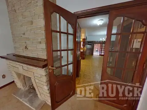 Casa en Venta en Quilmes, USD 204.000
