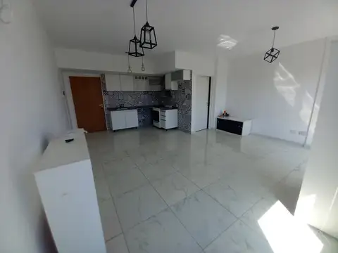 Oficina en Alquiler al Norte