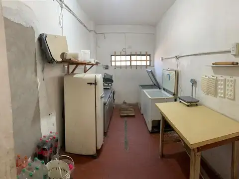 Local en Venta 25 años