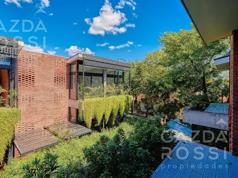 Casa en Venta en Adrogue, USD 250.000