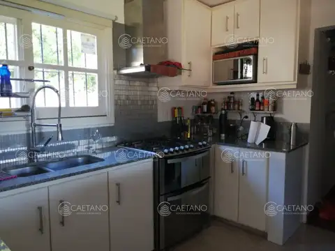 Venta Casa - 4 Dormitorios 3 Baños. Solanas, Punta Ballena