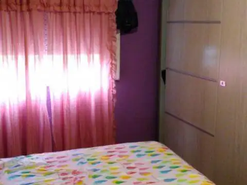 Manzana 100, Piso 1º