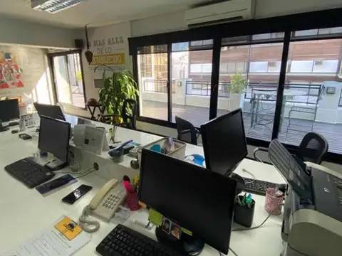 Oficina Monoambiente con 3 baños