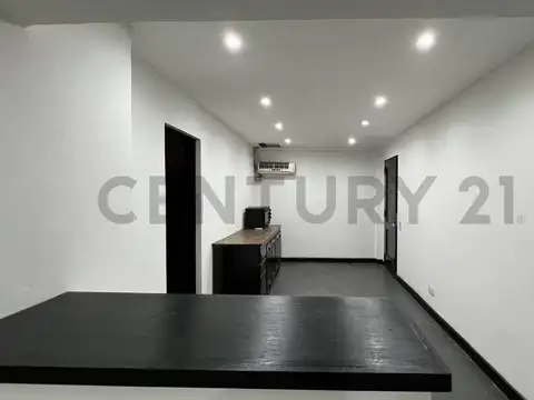 Venta de Oficinas: Ideal para Uso Profesional.