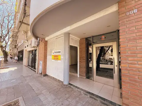 Montevideo 506 - Local Comercial En Alquiler - Martin, Rosario