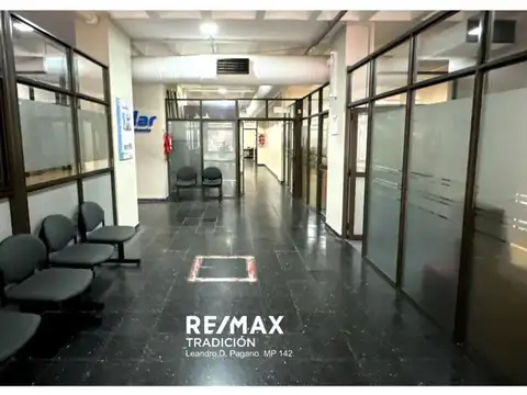 Oficina en Alquiler 48 años