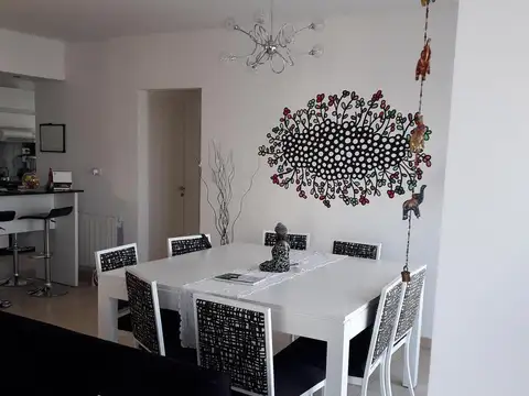 Venta de amplio Departamento 3 ambientes en Quilmes (25952)