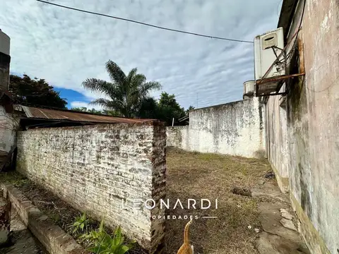 Cuatro locales en venta