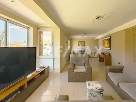 VENTA CASA B* LOS OLIVOS 4 DORMITORIOS CENTENARIO