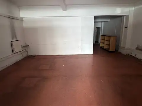 Local en Venta 40 años