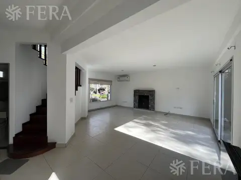 Casa en Venta en Club El Carmen, USD 250.000