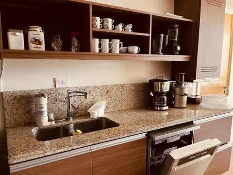 Departamento 4 ambientes con 4 baños
