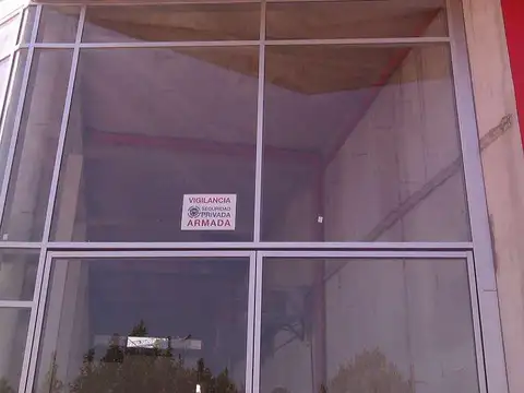 Oficina en Alquiler en Tigre Centro, USD 4.800