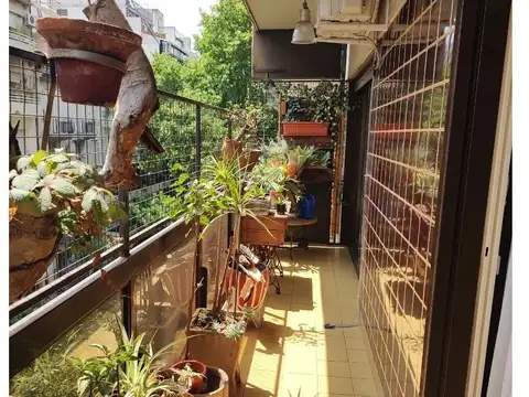 VENTA 3AMB C/DEPEND. 83Mts. - ROSARIO 500 CABALLITO